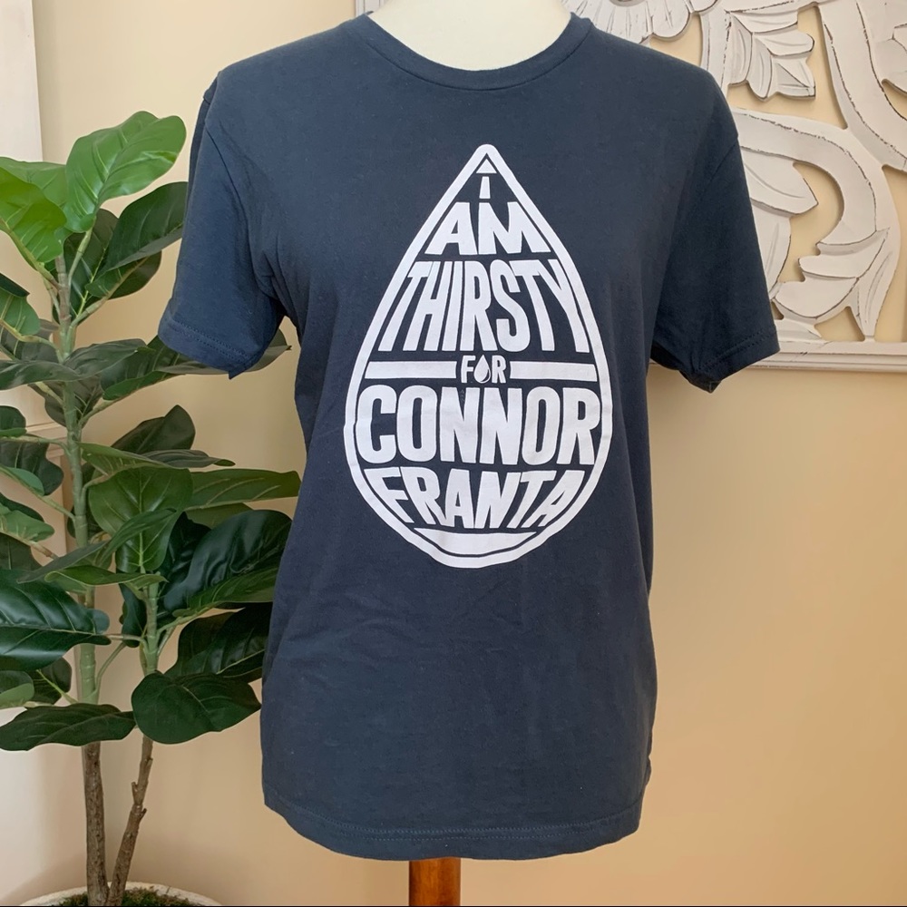 Gray Graphic T-Shirt Size Small